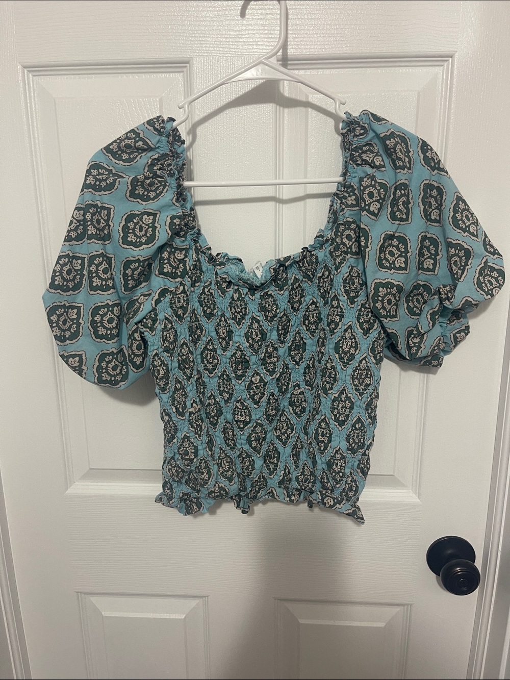 Maurices Aqua Patterned Smocked Puff Sleeve Crop Top